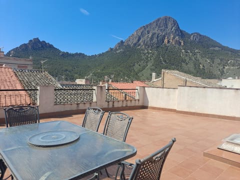 View (from property/room), Balcony/Terrace, Balcony/Terrace, Mountain view