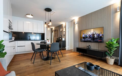 TV and multimedia, Entertainment