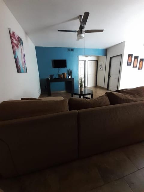 Loft A cerca zona dorada Apartment in Mexicali