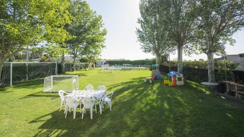 Garden, Garden view