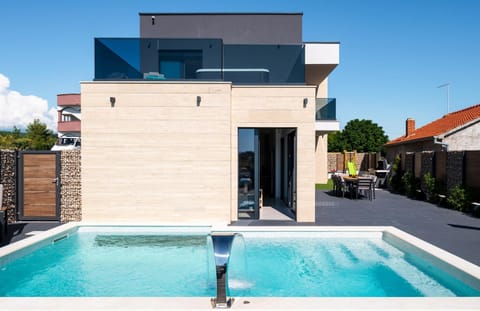 Property building, Pool view, Swimming pool