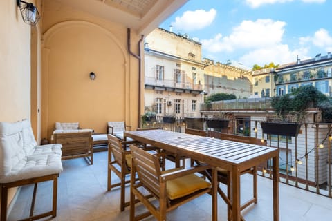 Hostdomus - La Marmora Suites Apartment in Turin