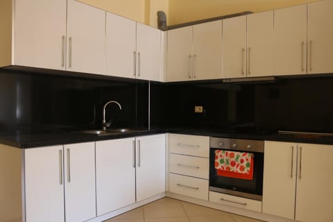 Kitchen or kitchenette, kitchen