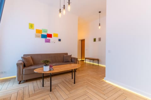 Living room, Decorative detail