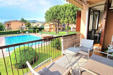 Casa le due terrazze - Pool Apartment in Bardolino