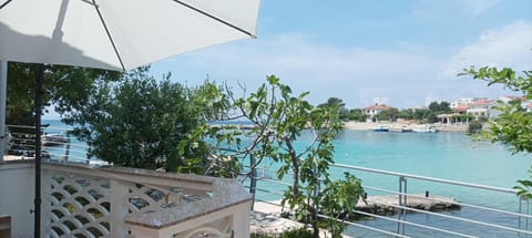 View (from property/room), Balcony/Terrace, Sea view