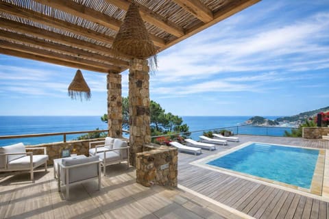Natural landscape, View (from property/room), Balcony/Terrace, Pool view, Sea view, Swimming pool, sunbed