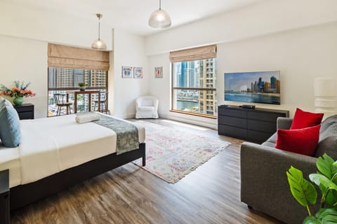 View (from property/room), View (from property/room), Bedroom, Lake view