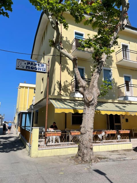 Property building, Street view