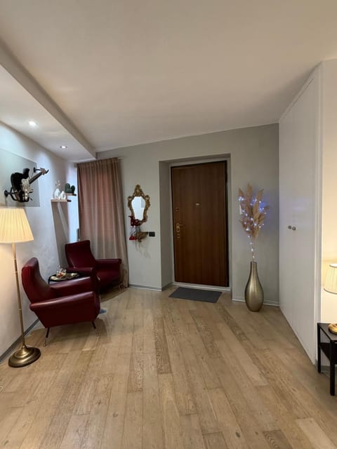 Edo's House Apartment in Cagliari