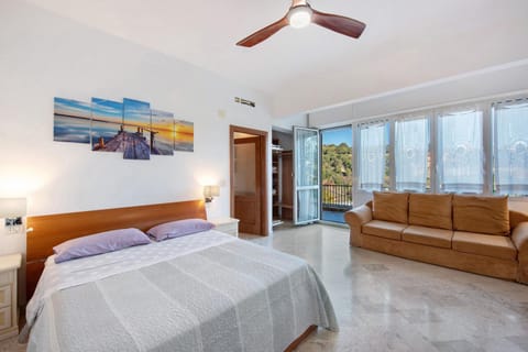 Property building, Living room, Bedroom