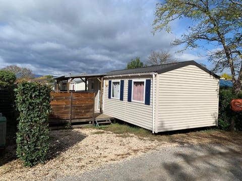 Mobilhome dans résidence Campground/ 
RV Resort in Provence-Alpes-Côte d'Azur