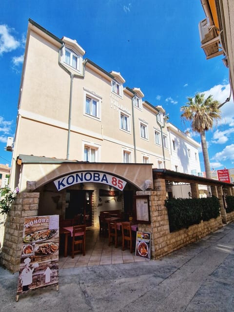 Property building, Day