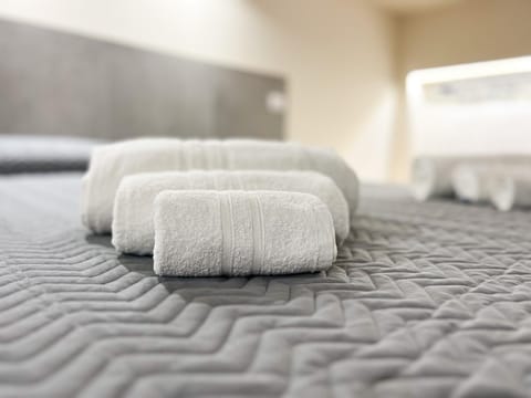 Bed, Photo of the whole room, Bedroom, towels