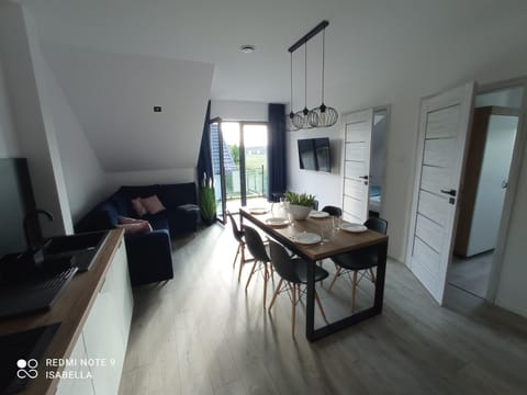 Communal lounge/ TV room, Living room, Dining area