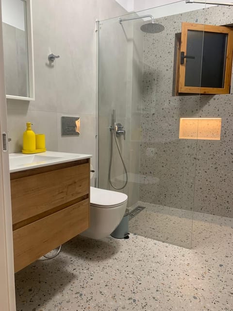 Get comfy Apartment in Sarandë