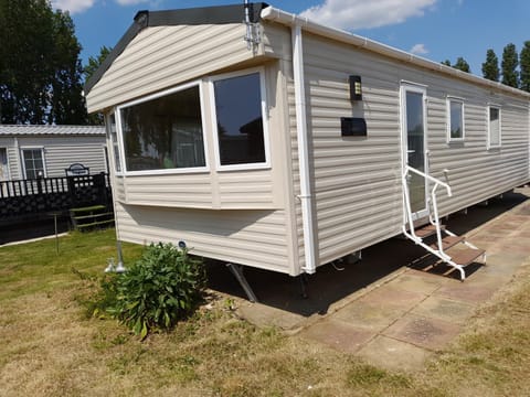 Triest Campground/
RV Resort in Northampton