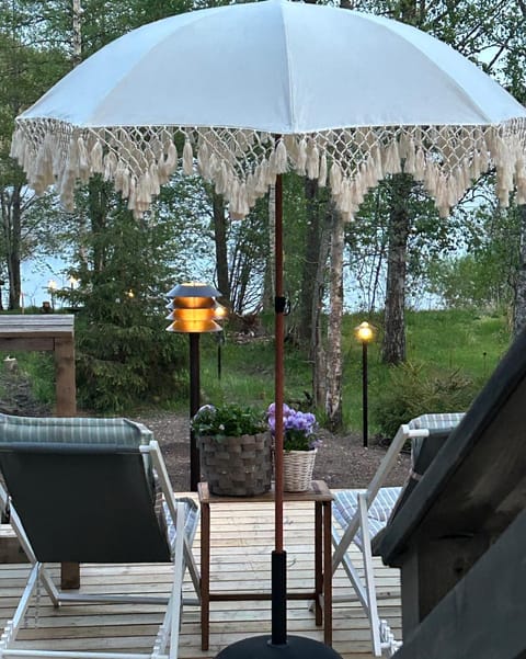 Patio, Garden view, Lake view