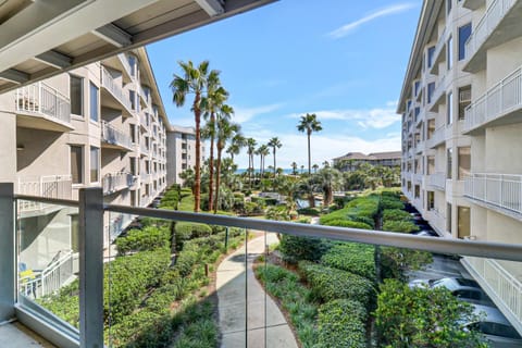 1013 Seacrest Villa in North Forest Beach