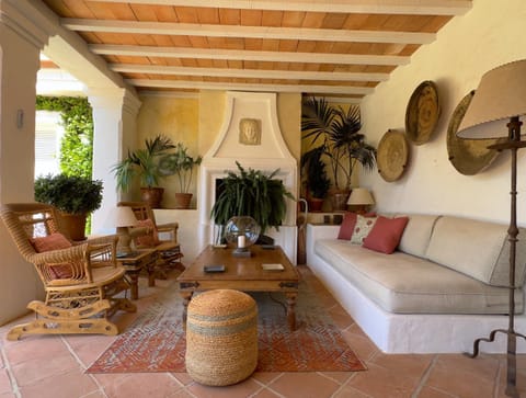 EL ALMENDRAL Premium Villa Marbella Hill Club Villa in Marbella