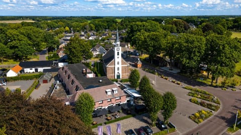 Property building, Natural landscape, Area and facilities