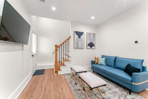 Peaceful & Modern Historic Norcross Home House in Norcross