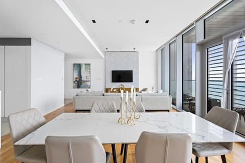 Living room, Seating area, Dining area