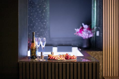 Hot Tub, Spa and wellness centre/facilities