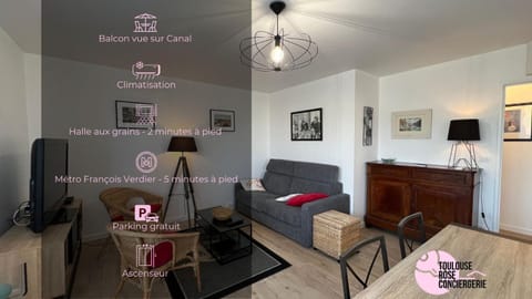 TV and multimedia, Living room, Dining area