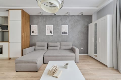 Communal lounge/ TV room, Living room, Seating area