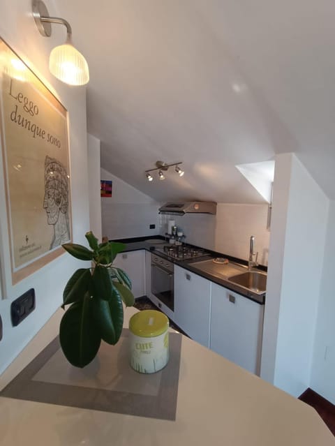 Property building, Breakfast