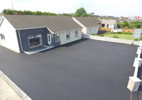 Property building, Facade/entrance, Internal: Not applicable to any particular room