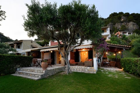 Property building, Natural landscape, Garden, Garden view