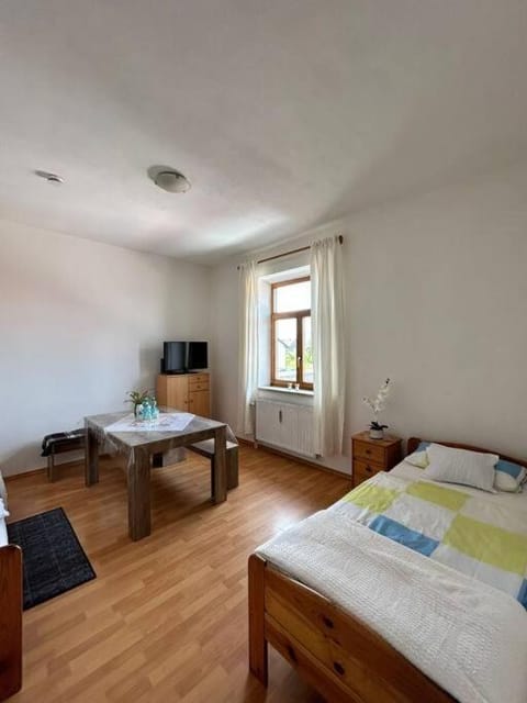 Bed, TV and multimedia, Living room, Bedroom