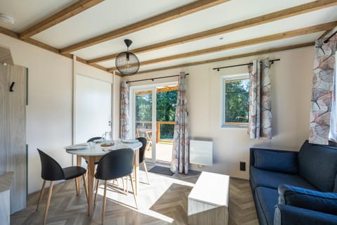 Camping Domaine Saâne et Mer Campground/ 
RV Resort in Normandy