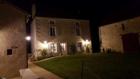 Le tout a la fois de saint-maixent le petit House in Centre-Val de Loire