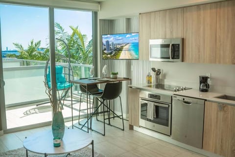 Patio, TV and multimedia, Kitchen or kitchenette, Dining area, dishwasher, minibar, pet friendly