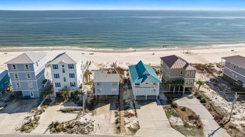 Summer House West B101 by Vacation Homes Collection Apartment in West Beach