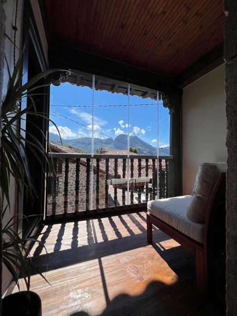 Property building, Spring, Natural landscape, Bird's eye view, Winter, Summer, View (from property/room), View (from property/room), Balcony/Terrace, Balcony/Terrace, Photo of the whole room, Bedroom, Autumn, City view, City view, Garden view, Garden view, Landmark view, Landmark view, Mountain view, Mountain view, River view, River view