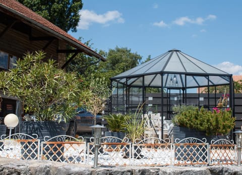 Patio, Spring, Natural landscape