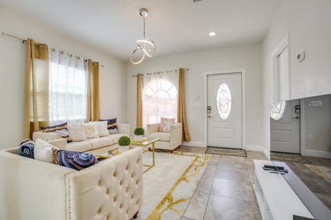 Stylish Fort Lauderdale Home 5 Mi to Beach! House in Fort Lauderdale