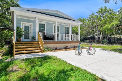 Hydrangea Cottage House in Saint Augustine Beach