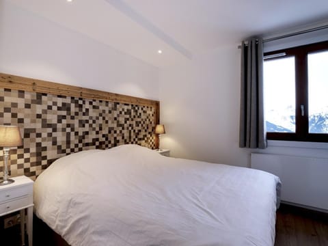 Appartement rénové 88m2 au centre de Courchevel 1850 - 8 pers, parking, balcon, WIFI - FR-1-631-146 Apartment in Saint-Bon-Tarentaise