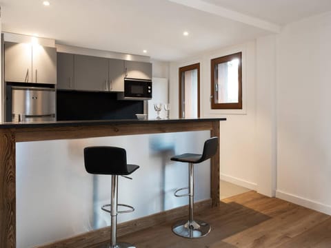 Appartement rénové 88m2 au centre de Courchevel 1850 - 8 pers, parking, balcon, WIFI - FR-1-631-146 Apartment in Saint-Bon-Tarentaise