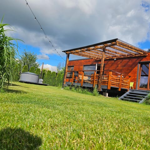 Property building, Garden, Hot Tub, Balcony/Terrace, Garden view