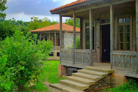 Property building, Spring, Garden, Garden view