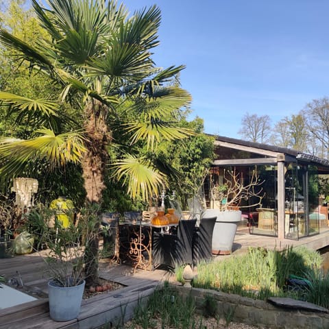 De Tuinkamer Bed and Breakfast in Limburg (province)