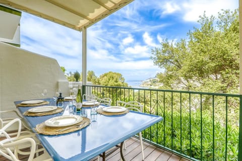 Natural landscape, View (from property/room), Balcony/Terrace, Dining area