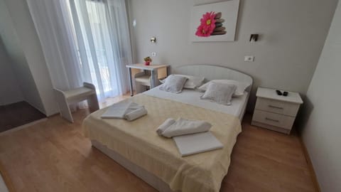 Apartman Mirjana Apartment in Makarska