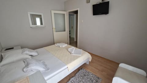 Apartman Mirjana Apartment in Makarska